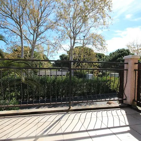 Domaine De A 600m De La D'angle, Climatisee, Grande Terrasse 3 7 Couchages Wifi Animations Et Piscines En Supplement Lrpdso7 Villa *