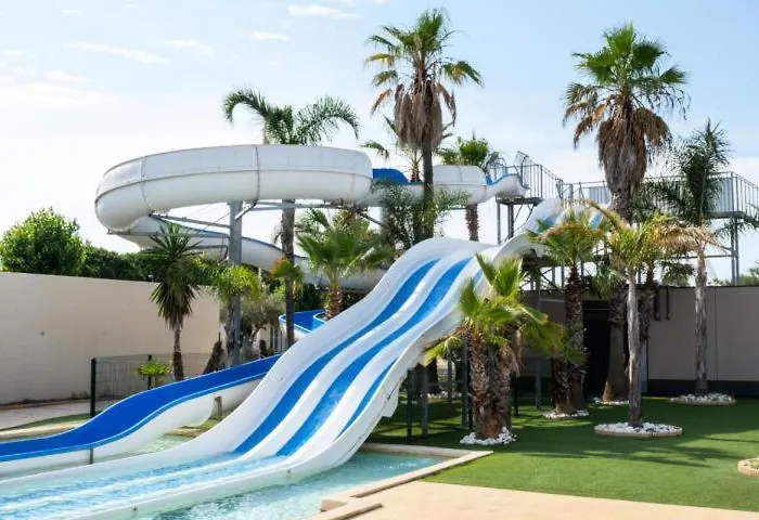 Villa Domaine De A 600m De La D'angle, Climatisee, Grande Terrasse 3 7 Couchages Wifi Animations Et Piscines En Supplement Lrpdso7 *